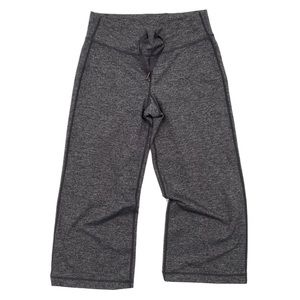 Lululemon Womens size 6 Cropped Workout Yoga Leggings Gray Zipper Pocket